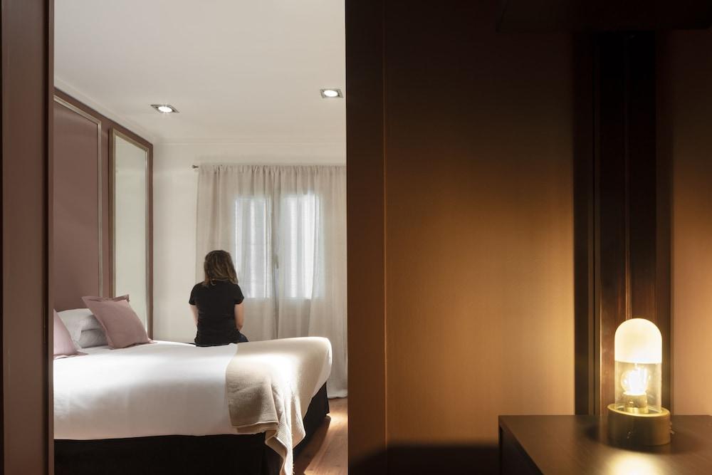 Hotel La Franca Travellers Adults Only Barcellona Esterno foto