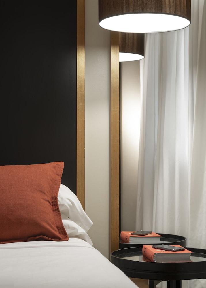 Hotel La Franca Travellers Adults Only Barcellona Esterno foto