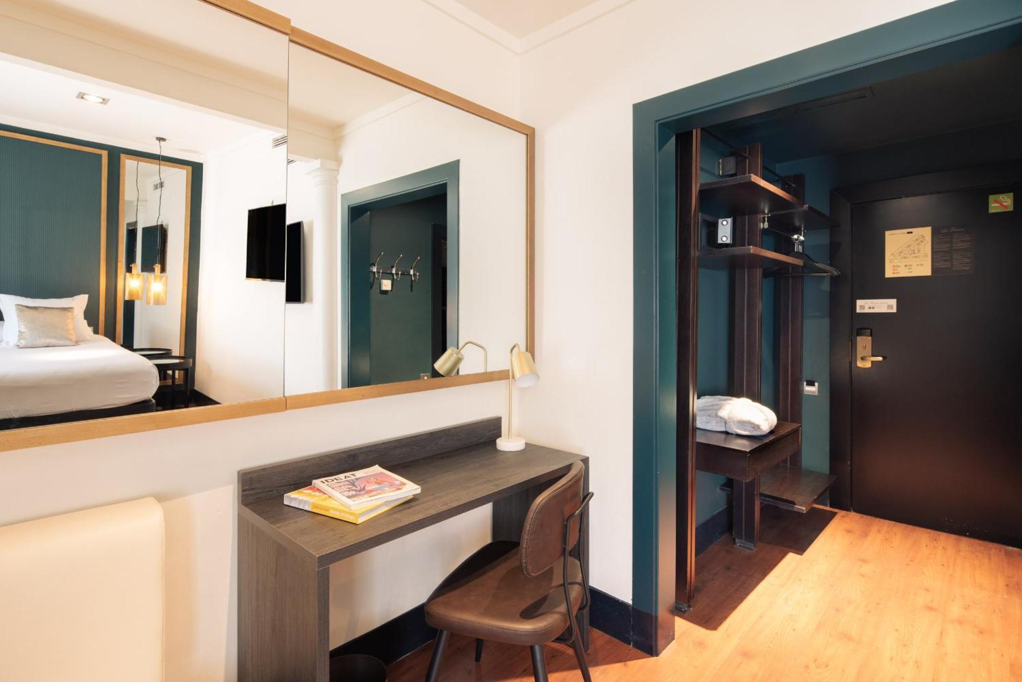Hotel La Franca Travellers Adults Only Barcellona Esterno foto
