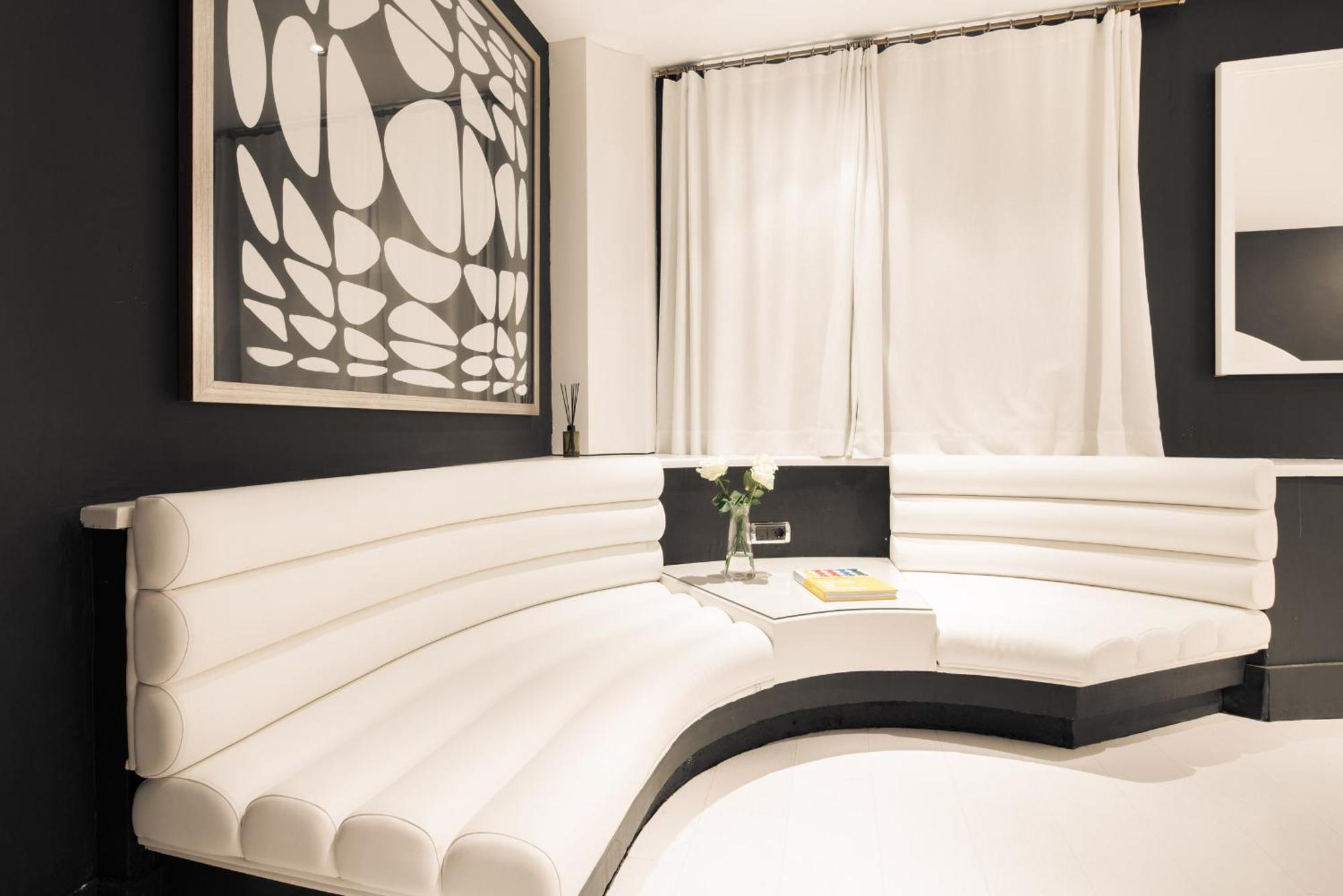 Hotel La Franca Travellers Adults Only Barcellona Esterno foto